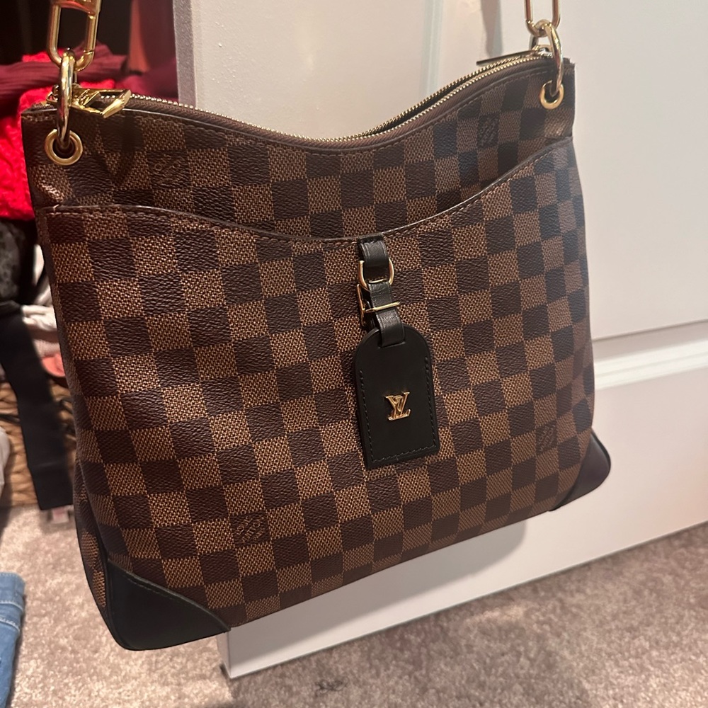 Louis Vuitton Odéon MM